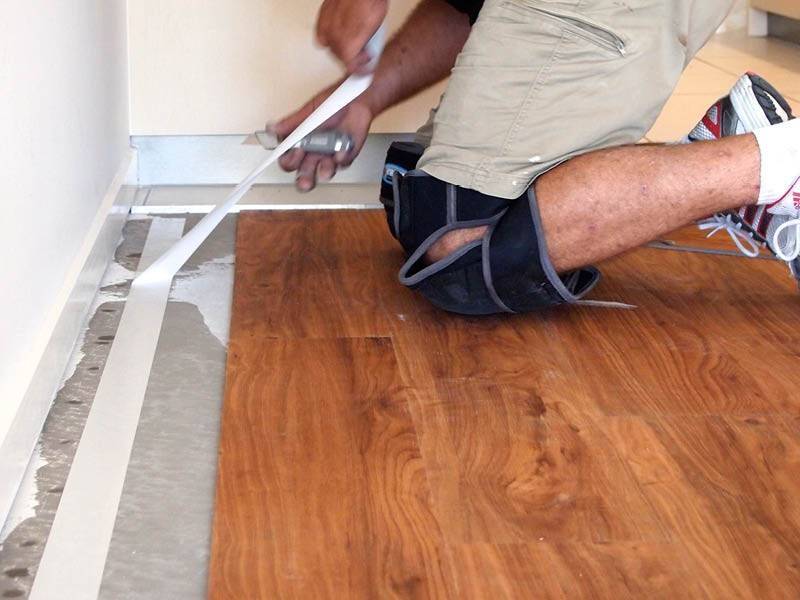 Laying loose lay vinyl planks2 Laying loose lay vinyl planks2