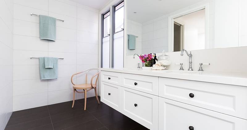 Designing A Hamptons Style Bathroom2