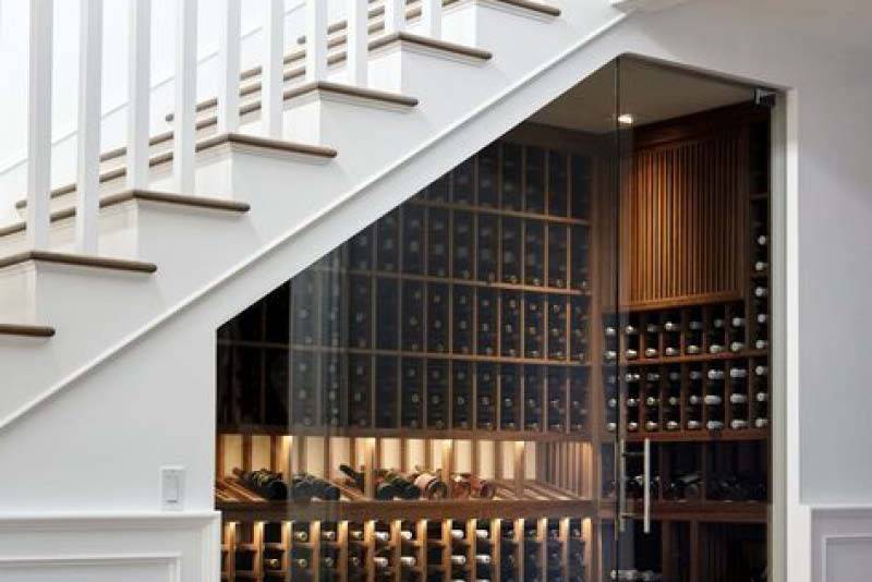 staircase shelving